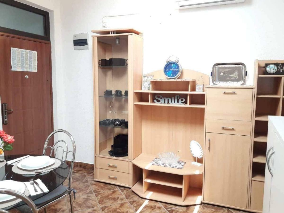 Apartments Nevistic Tribalj  Extérieur photo